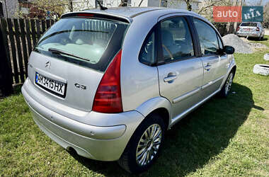 Хэтчбек Citroen C3 2005 в 