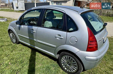 Хэтчбек Citroen C3 2005 в 