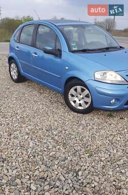 Хэтчбек Citroen C3 2008 в 