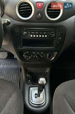 Хетчбек Citroen C3 2006 в 