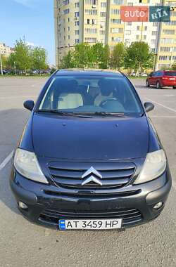 Хэтчбек Citroen C3 2007 в 