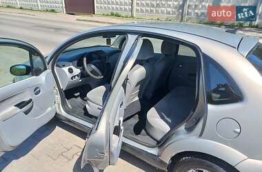 Хэтчбек Citroen C3 2007 в 