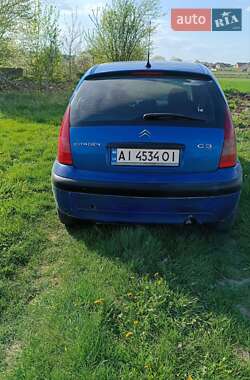 Хэтчбек Citroen C3 2003 в 
