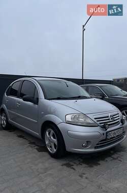 Хэтчбек Citroen C3 2005 в 