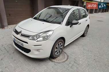 Хэтчбек Citroen C3 2013 в 