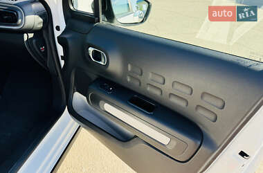 Хэтчбек Citroen C3 2017 в 
