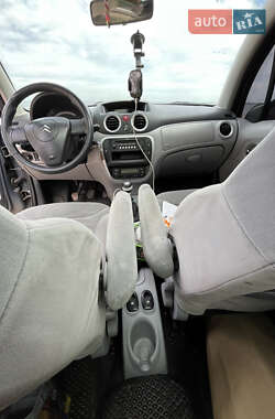 Хэтчбек Citroen C3 2005 в 