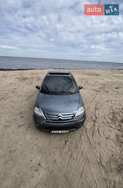 Хэтчбек Citroen C3 2005 в 
