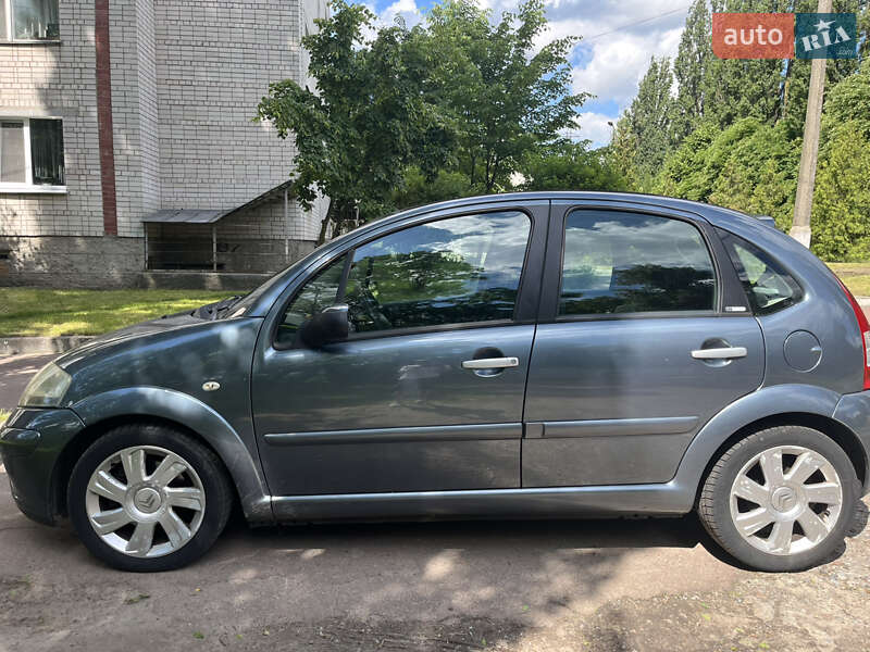Хетчбек Citroen C3 2005 в Чернігові
