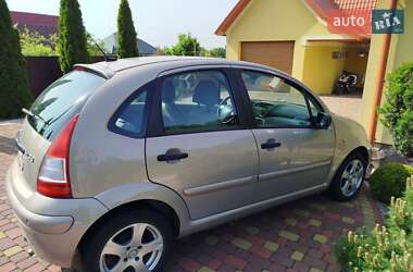 Хэтчбек Citroen C3 2008 в 