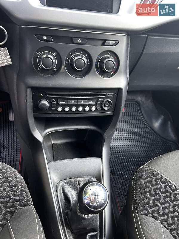 Хэтчбек Citroen C3 2011 в Чорткове