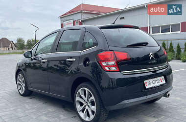 Хэтчбек Citroen C3 2010 в 