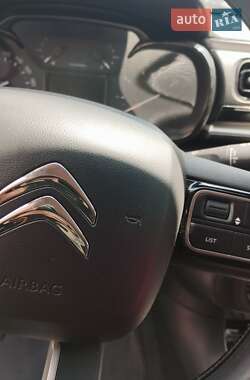 Хэтчбек Citroen C3 2018 в 