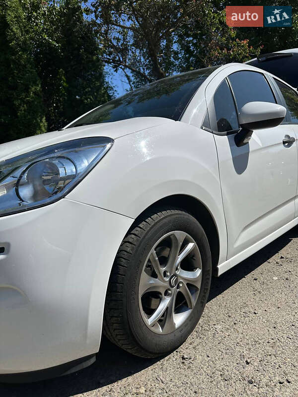 Хэтчбек Citroen C3 2013 в Луцке