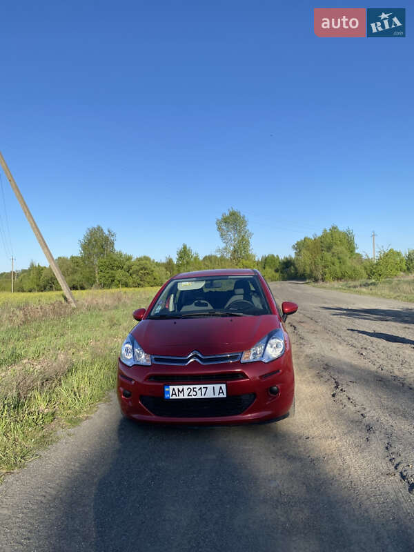 Хэтчбек Citroen C3 2015 в Коростене