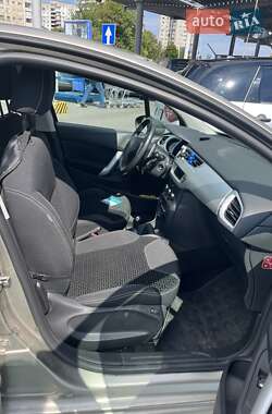 Хэтчбек Citroen C3 2011 в 