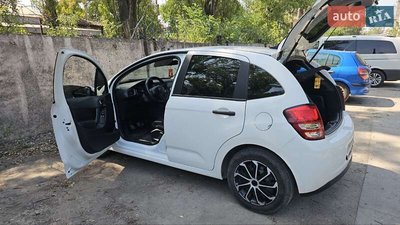 Хэтчбек Citroen C3 2011 в Кривом Роге