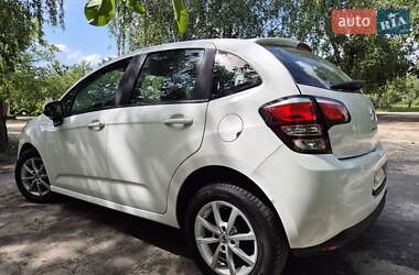 Хэтчбек Citroen C3 2016 в 