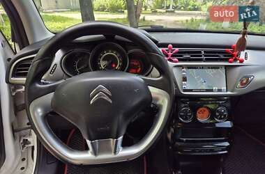 Хэтчбек Citroen C3 2016 в 