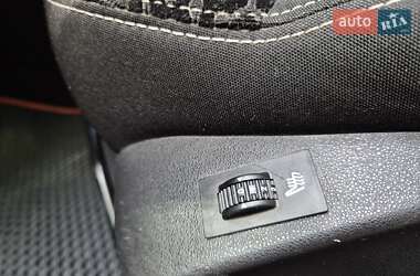 Хэтчбек Citroen C3 2016 в 