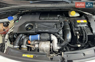 Хэтчбек Citroen C3 2012 в 