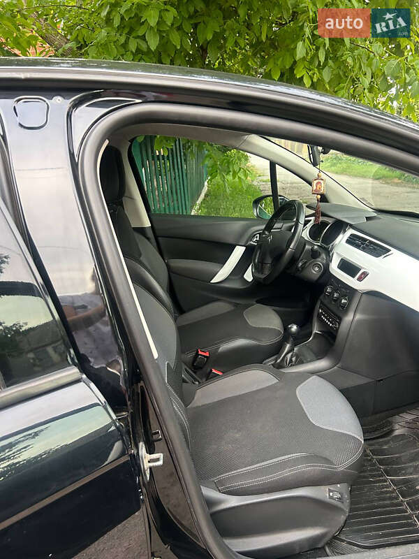 Хетчбек Citroen C3 2012 в Чутовому