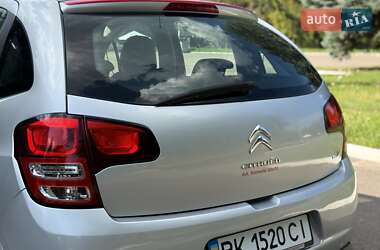 Хэтчбек Citroen C3 2010 в 