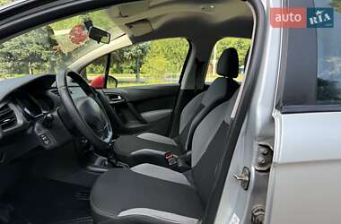 Хэтчбек Citroen C3 2010 в 