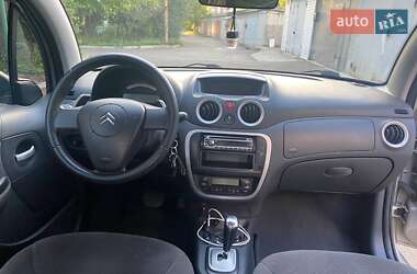 Хэтчбек Citroen C3 2008 в 