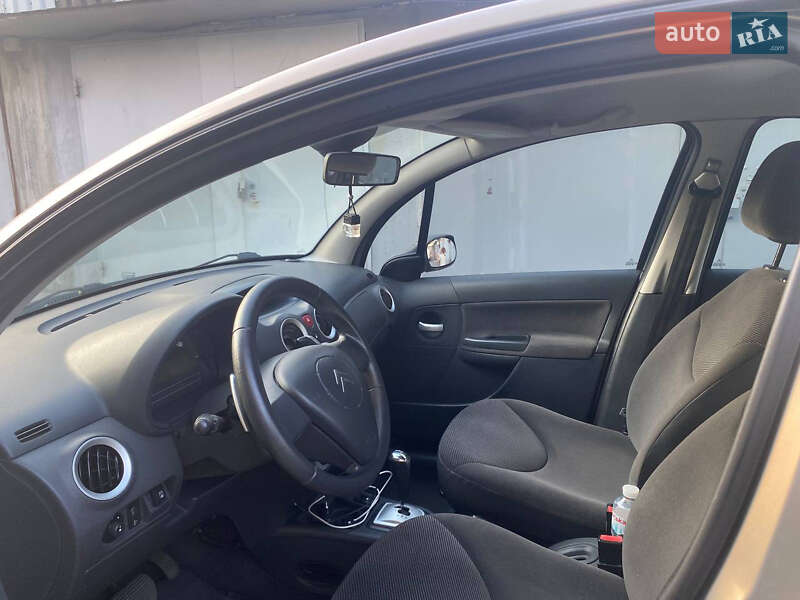 Хэтчбек Citroen C3 2008 в Киеве