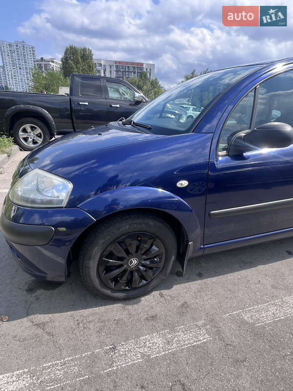 Хэтчбек Citroen C3 2007 в Киеве