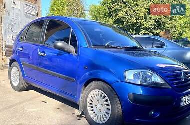 Хэтчбек Citroen C3 2003 в 