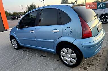 Хэтчбек Citroen C3 2002 в 