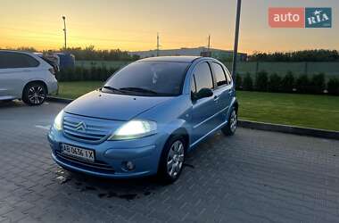 Хэтчбек Citroen C3 2002 в 