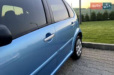 Хэтчбек Citroen C3 2002 в 