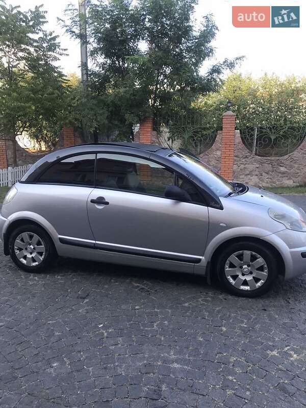 Хэтчбек Citroen C3 2003 в 