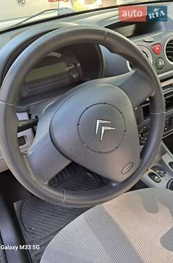 Хэтчбек Citroen C3 2005 в 