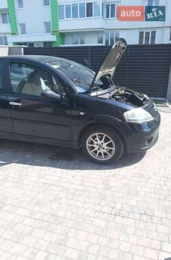 Хэтчбек Citroen C3 2005 в 
