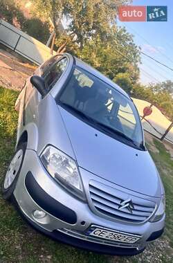 Хэтчбек Citroen C3 2005 в 