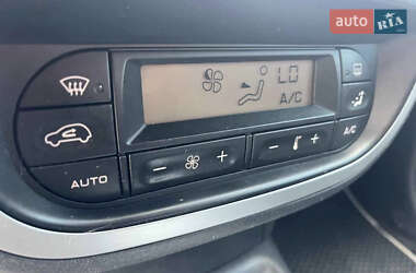 Хэтчбек Citroen C3 2008 в 