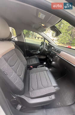 Хэтчбек Citroen C3 2021 в  фото 15 Хэтчбек Citroen C3 2021 в
