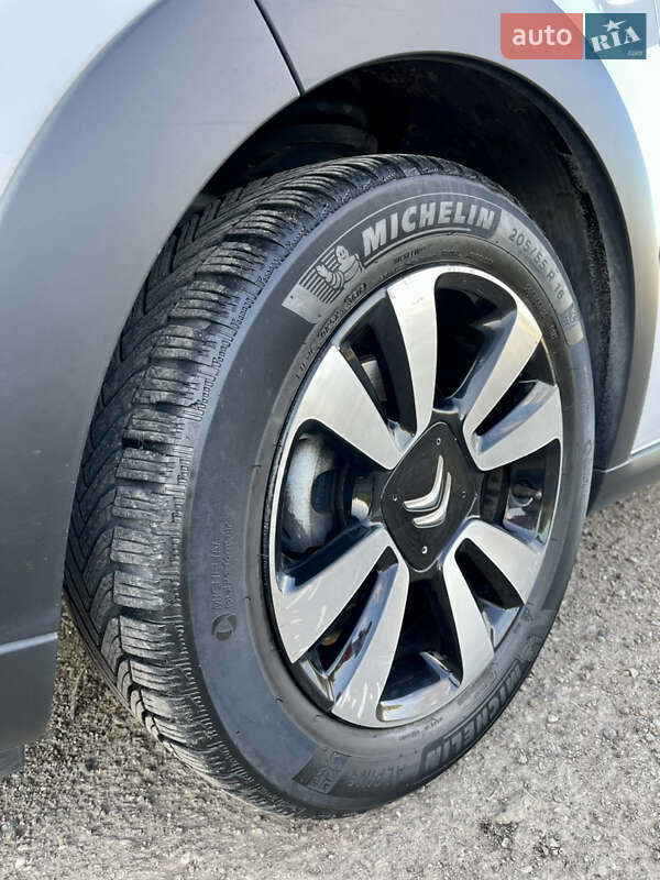 Хэтчбек Citroen C3 2018 в Львове фото 37 Хэтчбек Citroen C3 2018 в Львове