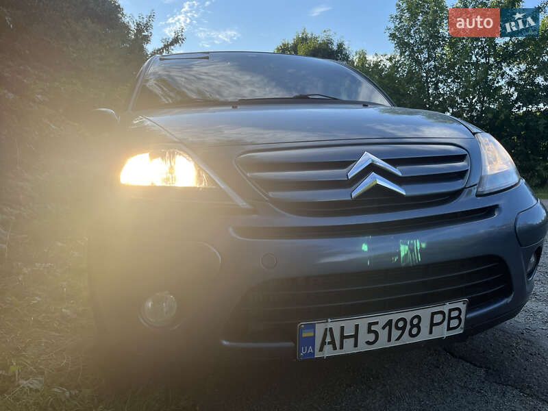 Хэтчбек Citroen C3 2005 в Шепетовке фото 2 Хэтчбек Citroen C3 2005 в Шепетовке
