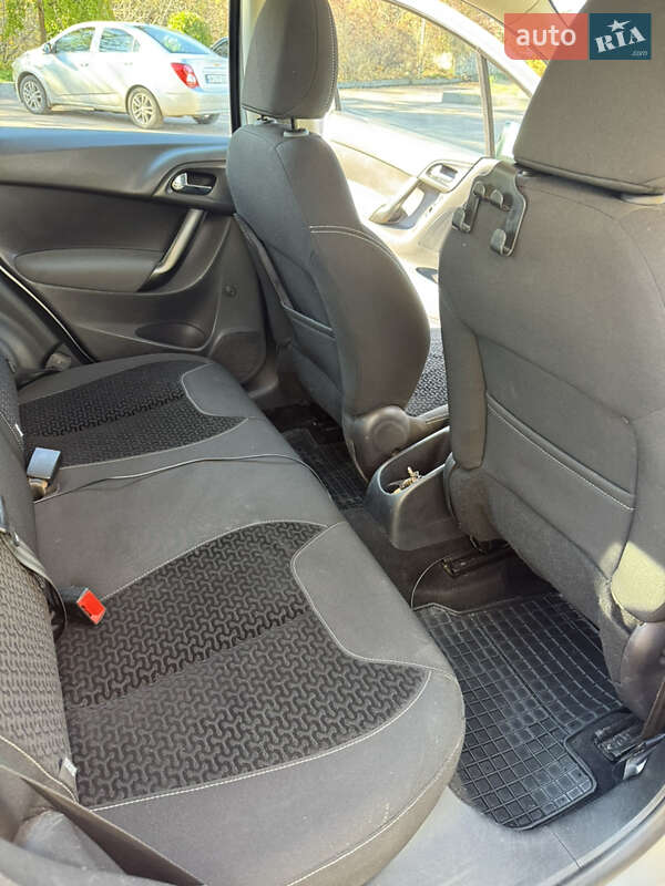 Хэтчбек Citroen C3 2012 в Житомире