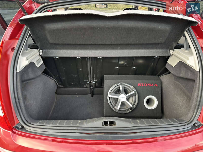 Хэтчбек Citroen C3 2008 в Ивано-Франковске фото 12 Хэтчбек Citroen C3 2008 в Ивано-Франковске