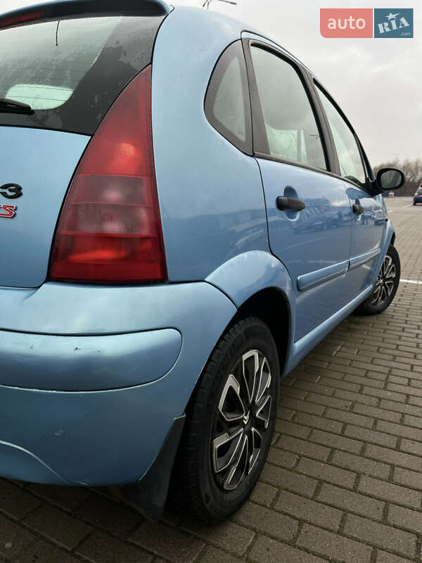Хэтчбек Citroen C3 2003 в Дрогобыче