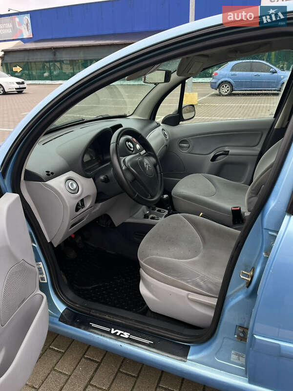Хэтчбек Citroen C3 2003 в Дрогобыче
