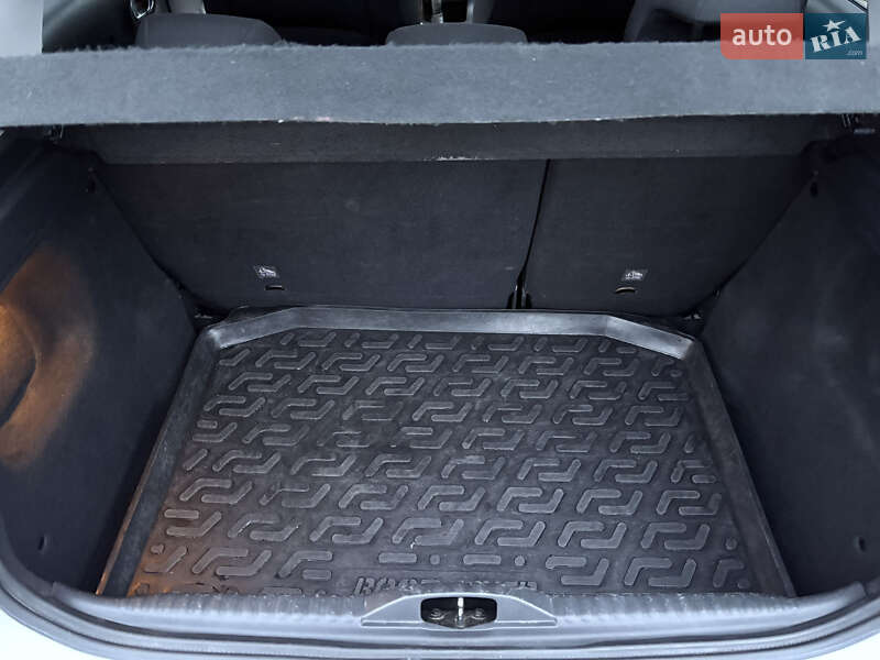 Хэтчбек Citroen C3 2017 в Горишних Плавнях