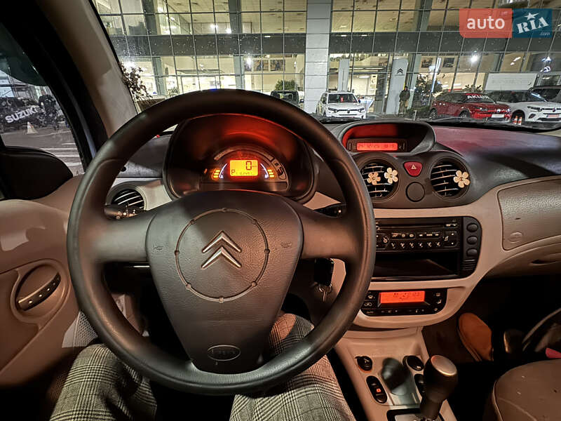 Хэтчбек Citroen C3 2003 в Киеве фото 13 Хэтчбек Citroen C3 2003 в Киеве