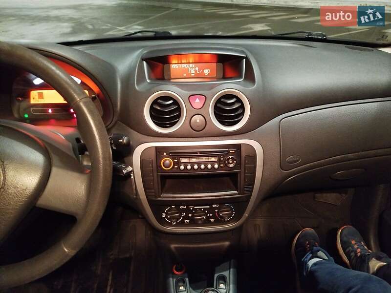 Хэтчбек Citroen C3 2005 в Киеве фото 43 Хэтчбек Citroen C3 2005 в Киеве